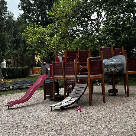 Stromova - Two Bedroms Appartement